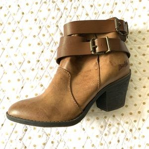 Blowfish Malibu Heeled Boots Size 8